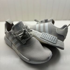 WOMENS ADIDAS NMD R1 SIZE 11 SIZE 9.5 MEN